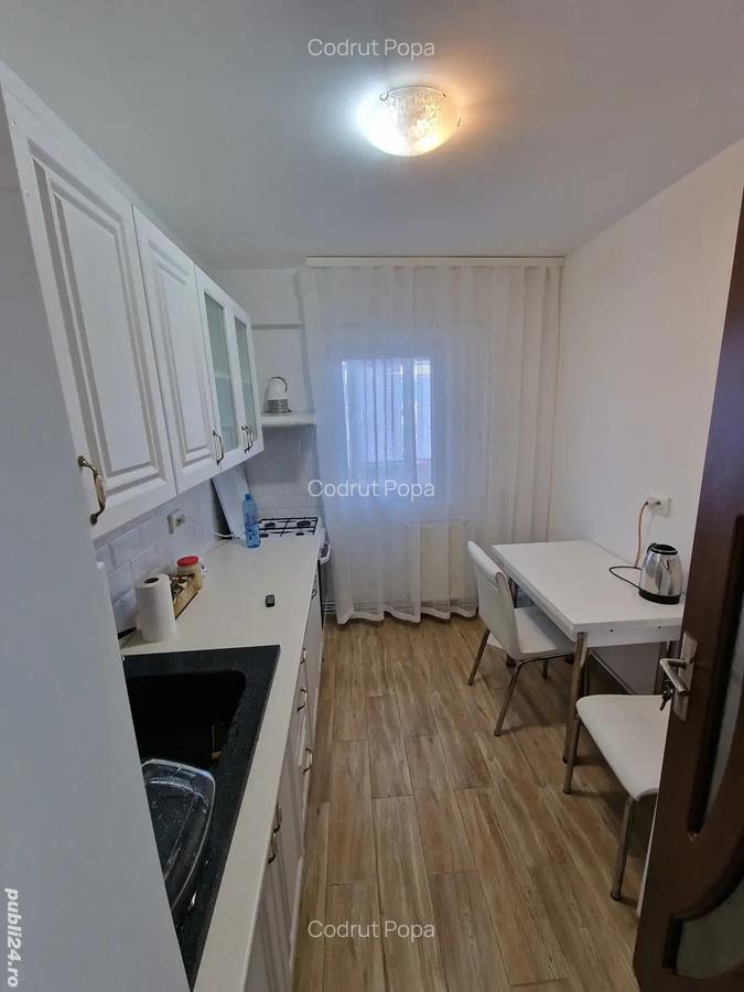 Vand apartament doua camere decomandat - 4