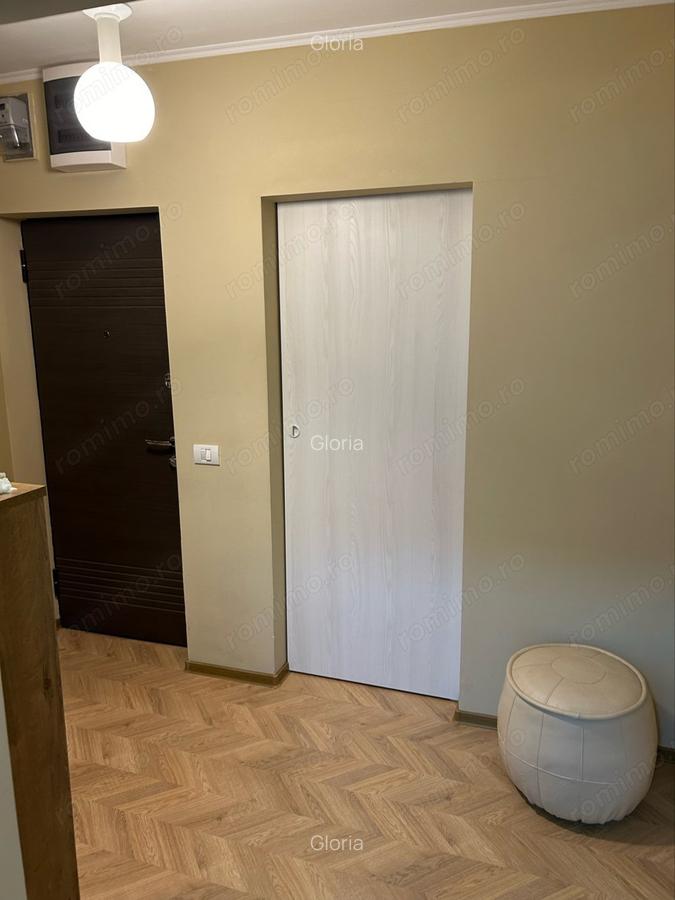 Ultracentral-apt 2 camere decomandat-et 3/4-s-60 mp-renovat-centrala-165.000 eur - 2