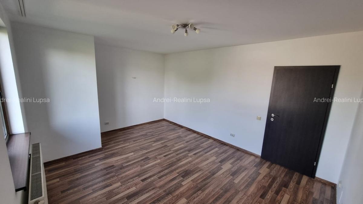 Vila 5 camere | Pipera rezidential | Curte 200 mp | 4 parcari - 9
