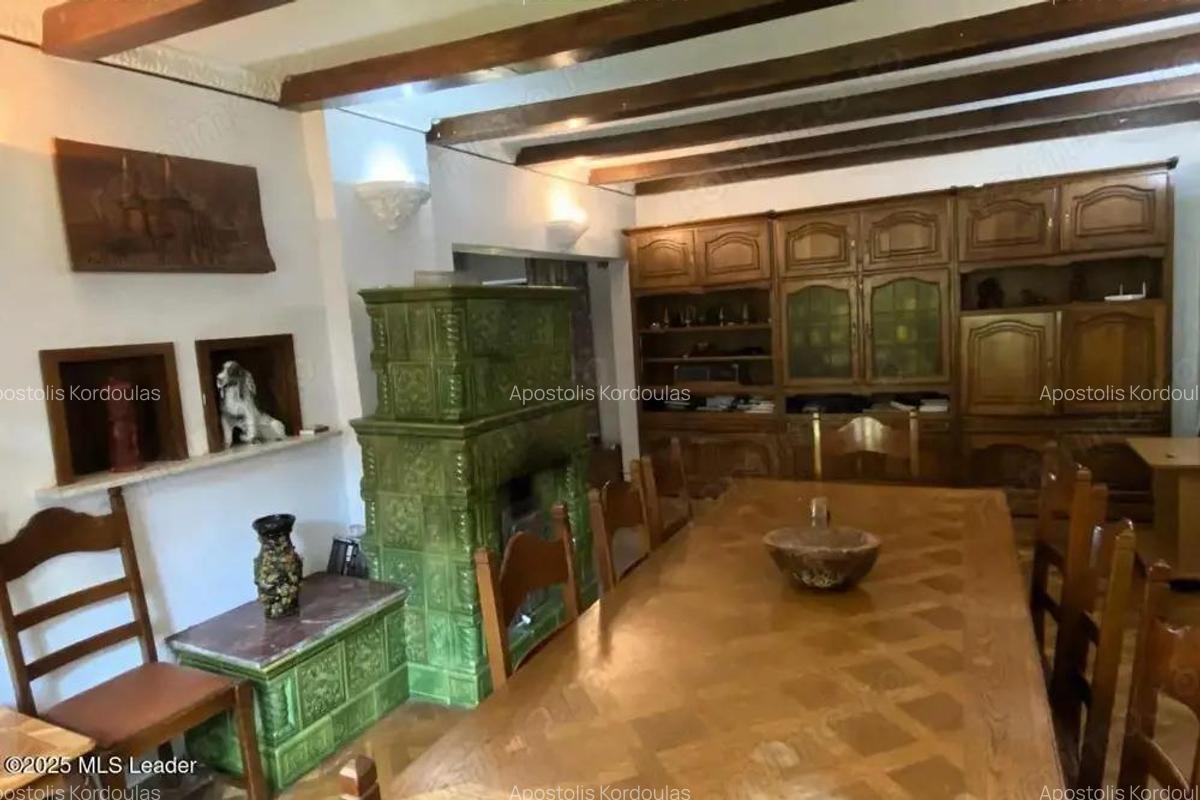 Bran - Casa pe strada Valea Portii. 223 mp, 4 dormitoare - 19