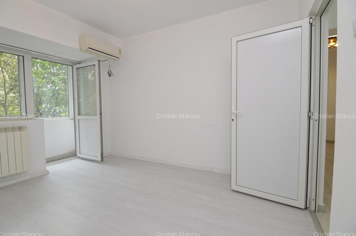 VANZARE APARTAMENT 2 CAMERE BULEVARDUL DECEBAL - PIATA ALBA IULIA - 24