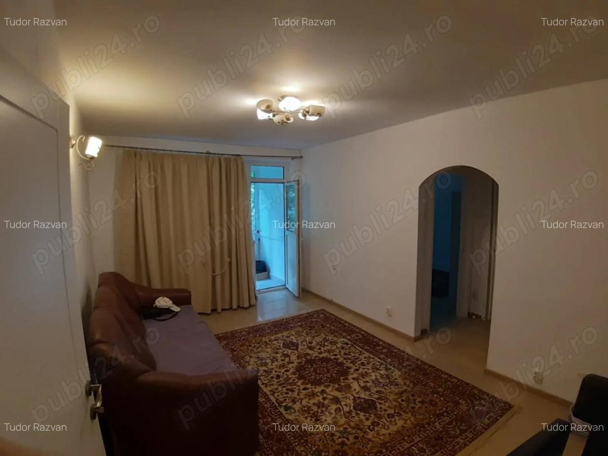 Inchiriez spa?iu nereziden?ial in bloc 4 et. - 2 Inchiriez spa?iu nereziden?ial in bloc 4 et. - 2