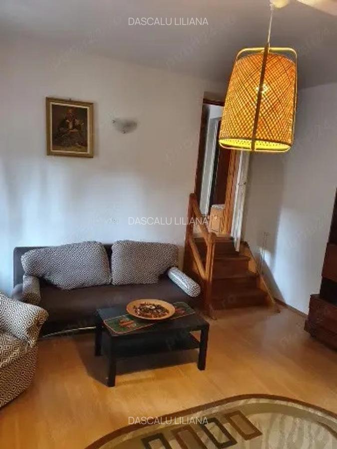 Vand apartament cu 2 camere in Sinaia Cartier Furnica - 1