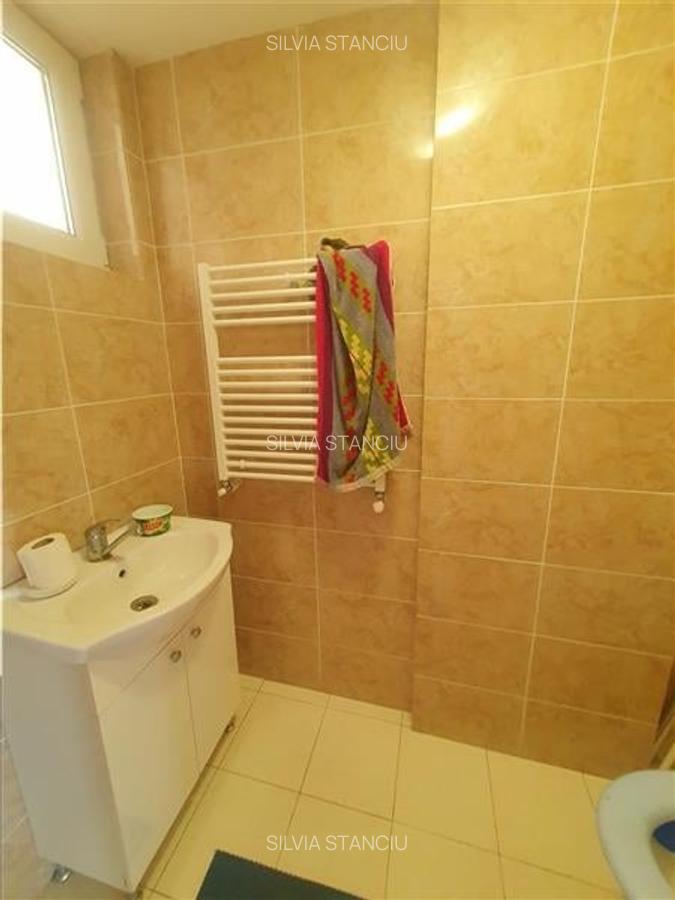 Calea Ferentari-apartament 3 camere, tip penthouse, centrala proprie - 9