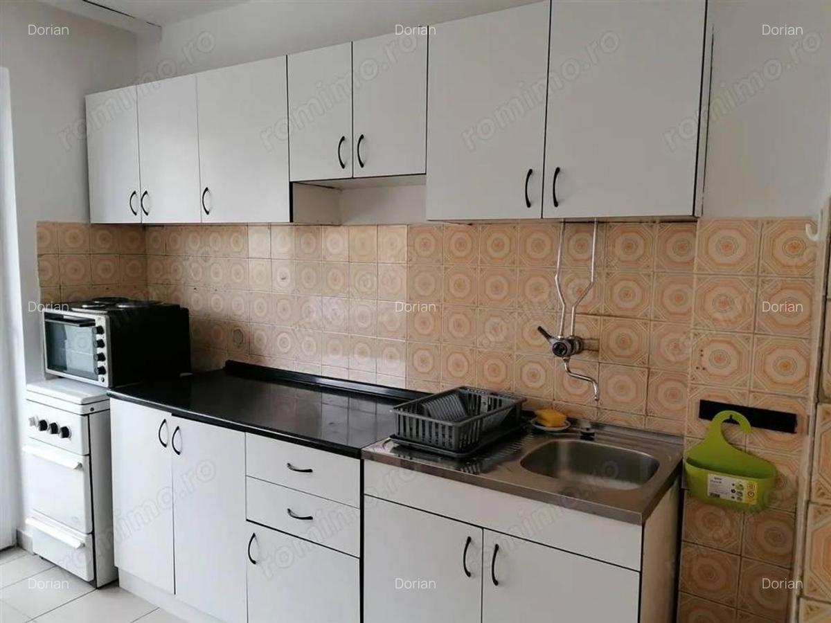 Vanzare apartament de doua camere zona Lujerului - 4