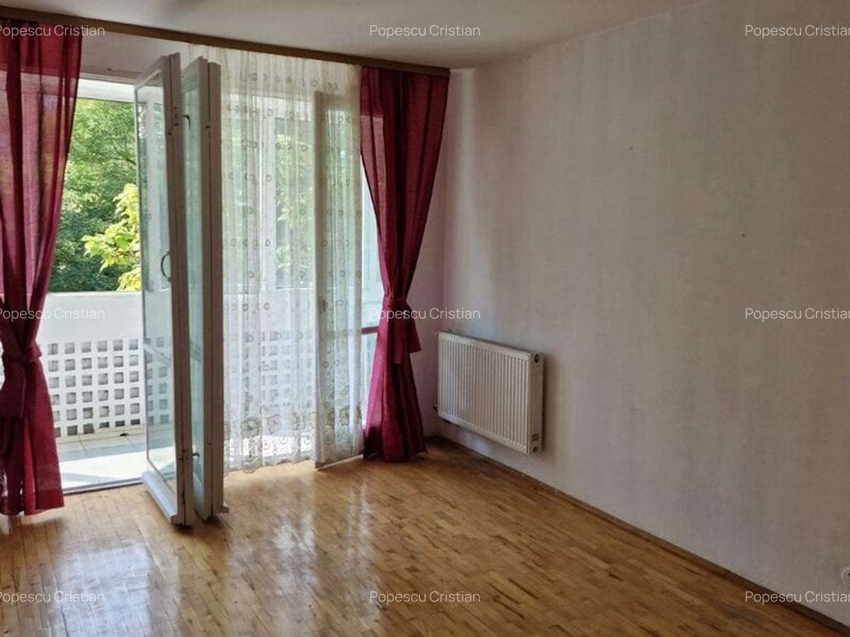 Titan,C-tin  Brancusi, Nicolae Grigorescu, Parc I.O.R - 1