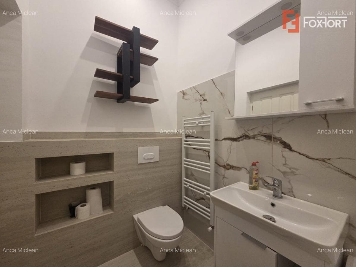 Apartament cu 2 camere, Central in cladire istorica - Arad - 8