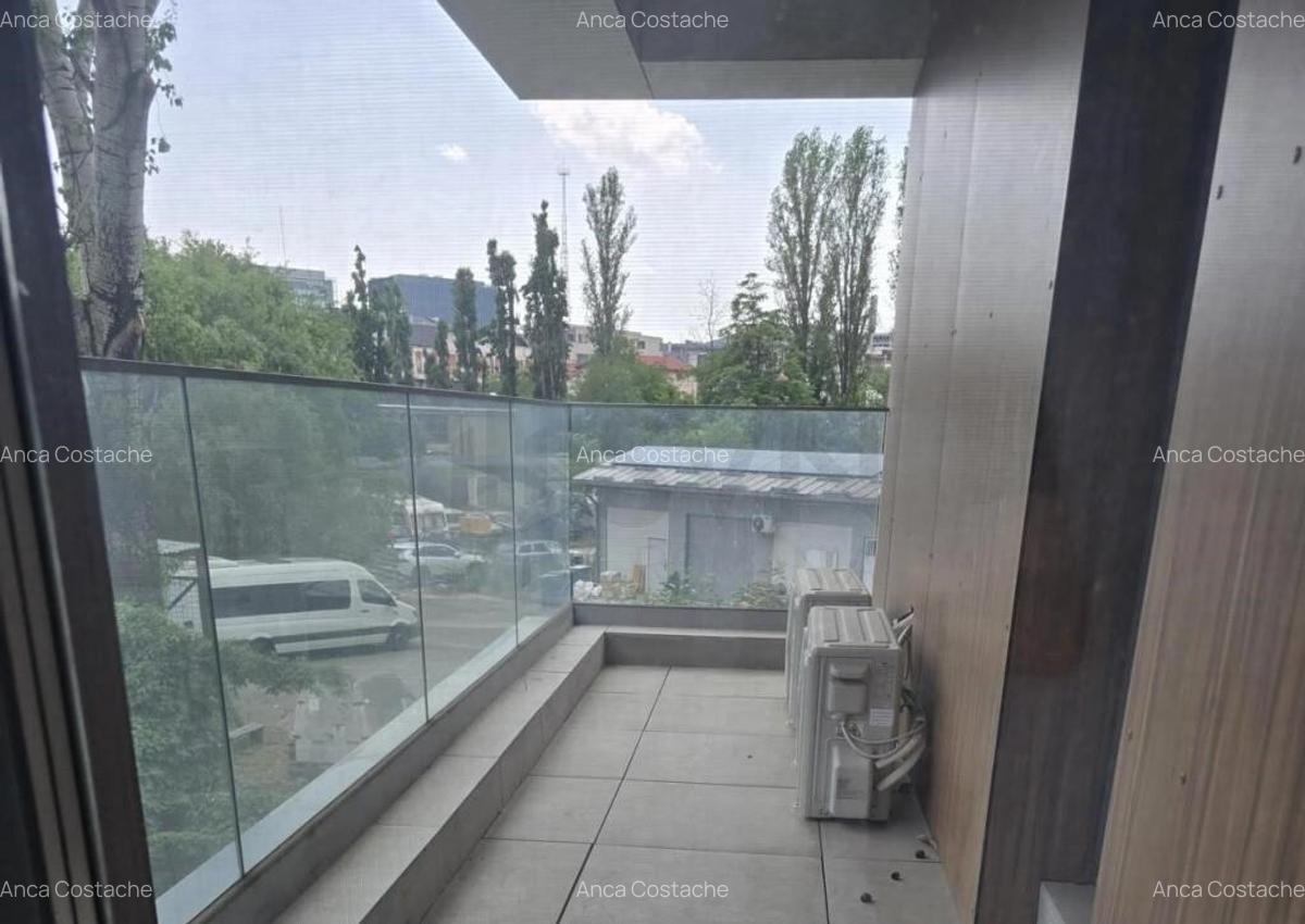 Apartament de 3 camer Trio Bridge View Crangasi - 9