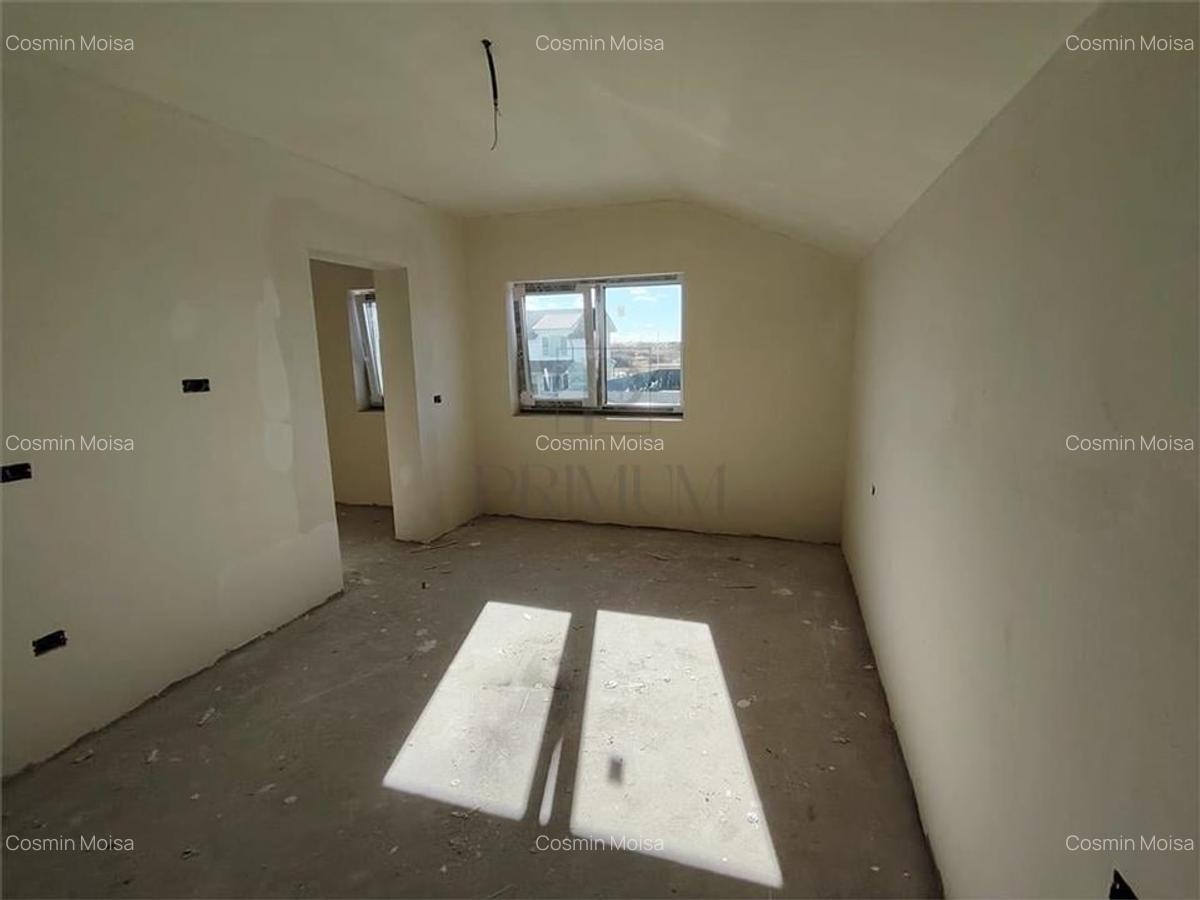 Duplex modern - bucatarie inchisa - zona linistita - teren 375 mp - 6 Duplex modern - bucatarie inchisa - zona linistita - teren 375 mp - 6