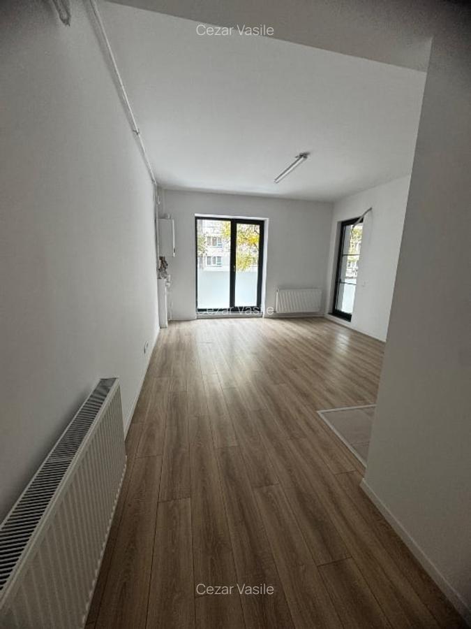 Spațiu comercial Titan lângă Parc Titanel  Bloc nou - 1