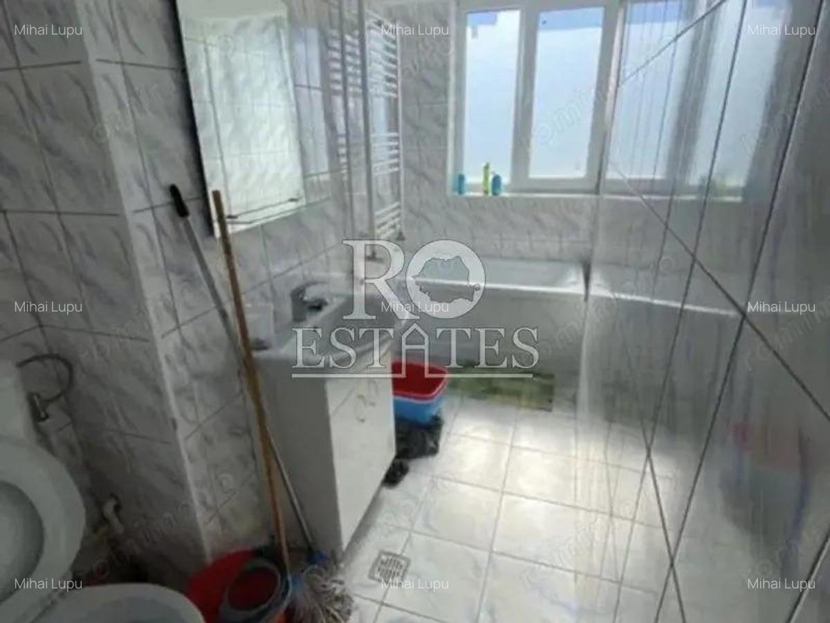 Apartament 3 camere Decebal - 3