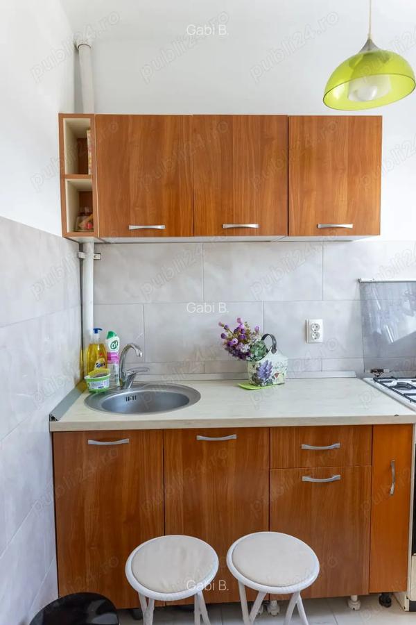 Inchiriez garsoniera - 3