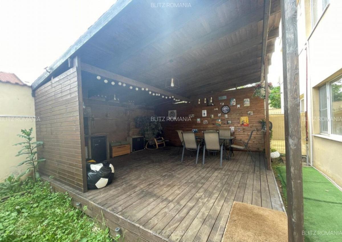 Vila deosebita cu 9 camere, 300 mp, zona Jolie Ville - 18