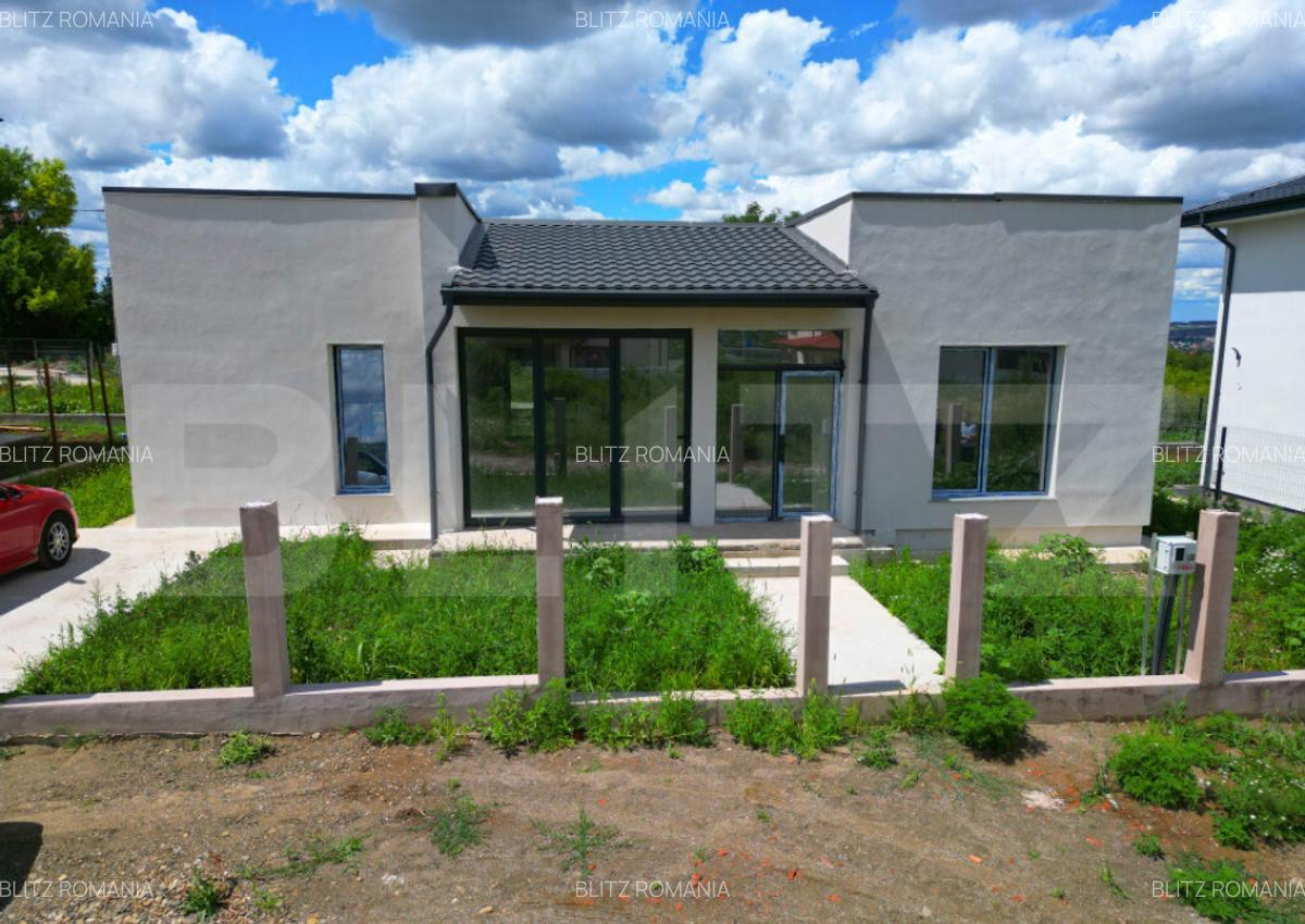 Casa deosebita plan parter cu 4 camere in Visani - 3