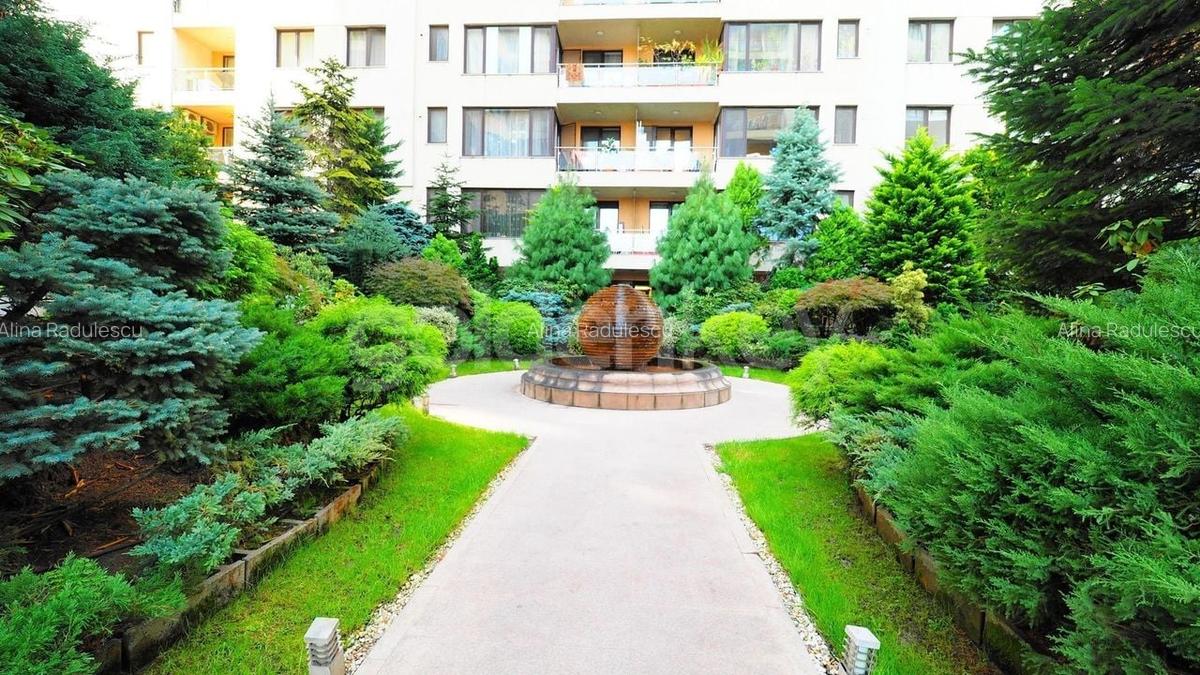 Apartament cu 3 camere in complex rezidential | garaj si boxa - 1