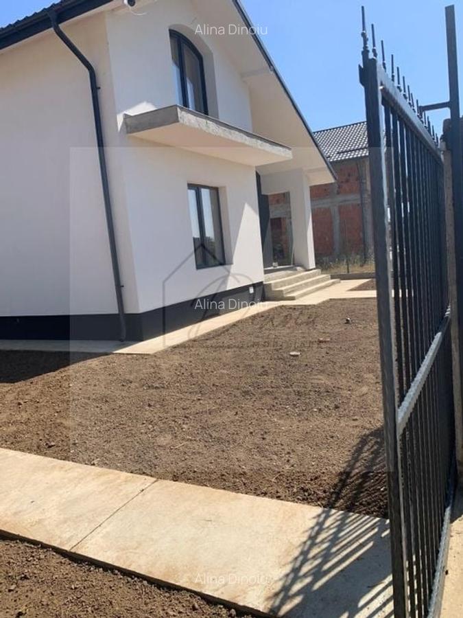 Vila Tunari I zona centrala I 5 camere - 6
