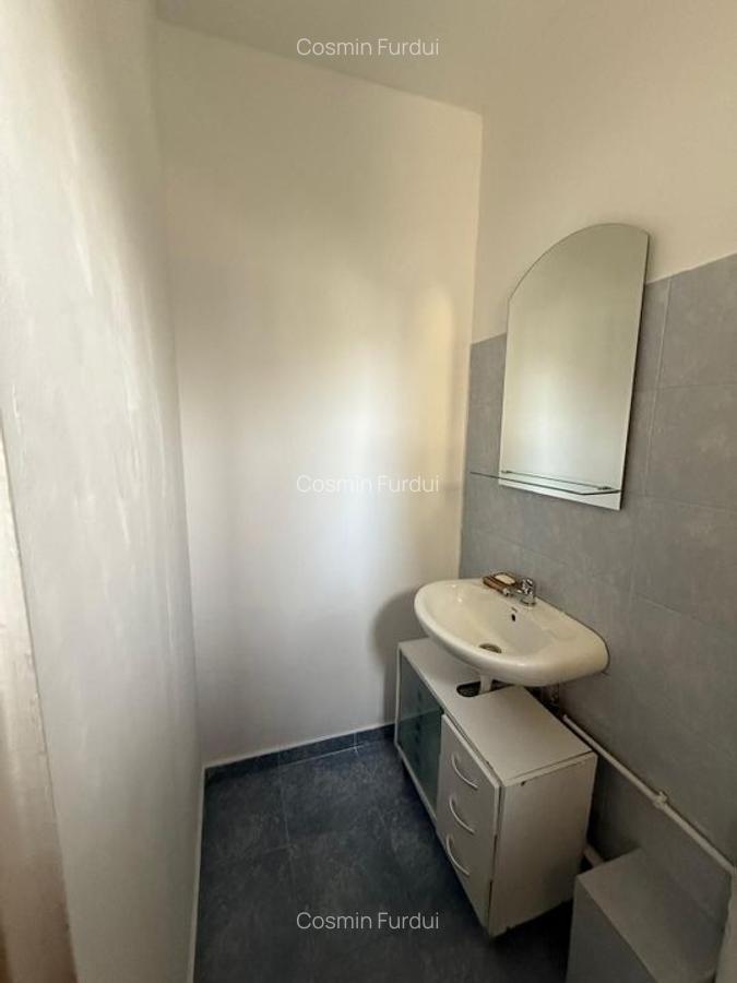 De vânzare 4 camere, spațios, 2 băi, 2 balcoane, lângă Mega Mall - 10