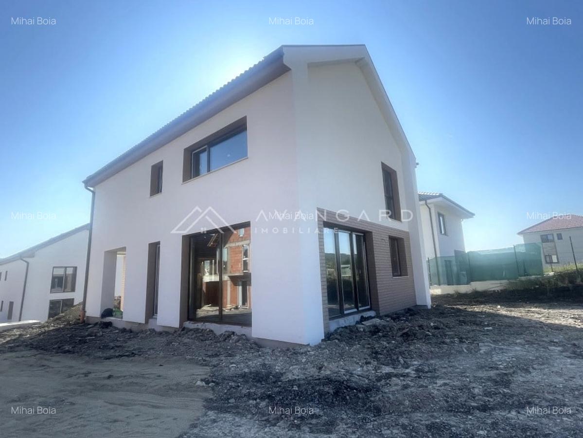 Casa individuala in Chinteni -Compartimentare deosebita, perfecta pentru familie - 1
