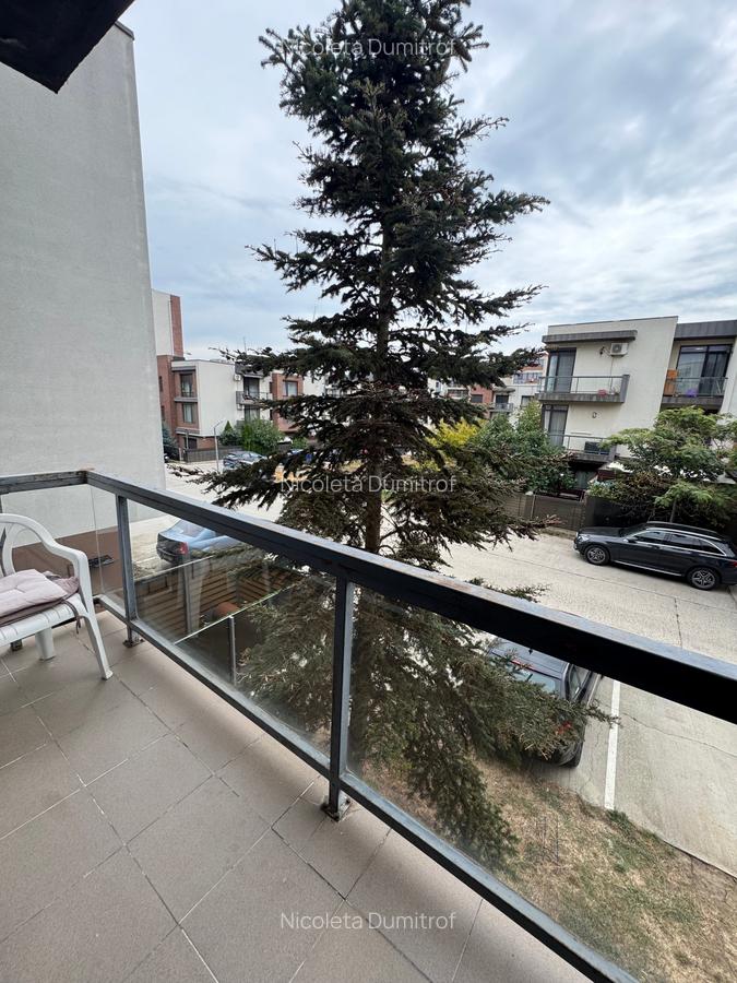 Apartament cochet, proaspăt zugrăvit, 3 camere, et.1, loc parcare, 499 euro - 12