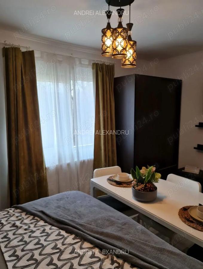 Inchiriez garsoniera Sector 4 - 2