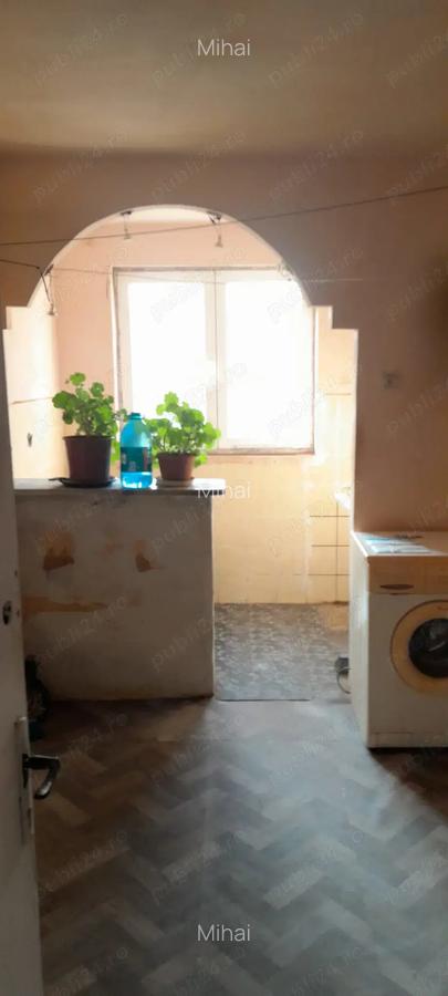 Vand apartament cu doua camere - 2