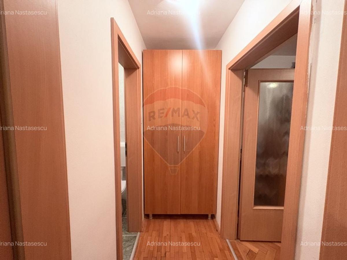 Apartament cu 2 camere -parter, cu centrala proprie - 4