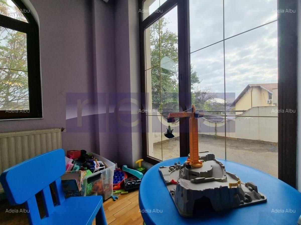 DE INCHIRIAT VILA  D+P+1+2 + CURTE | ZONA PARCUL CAROL - 12