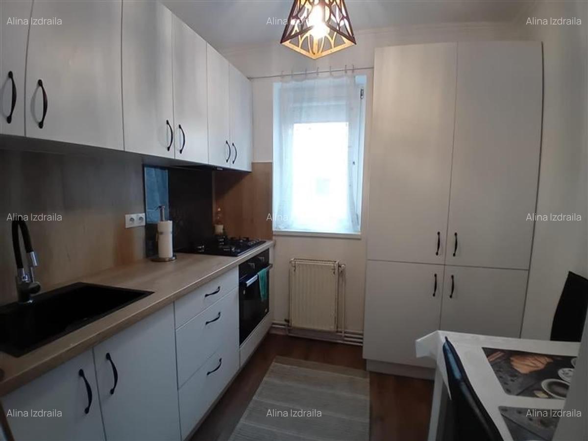 Apartament de vanzare etaj 2 cu pivnita Piata Noua - 7