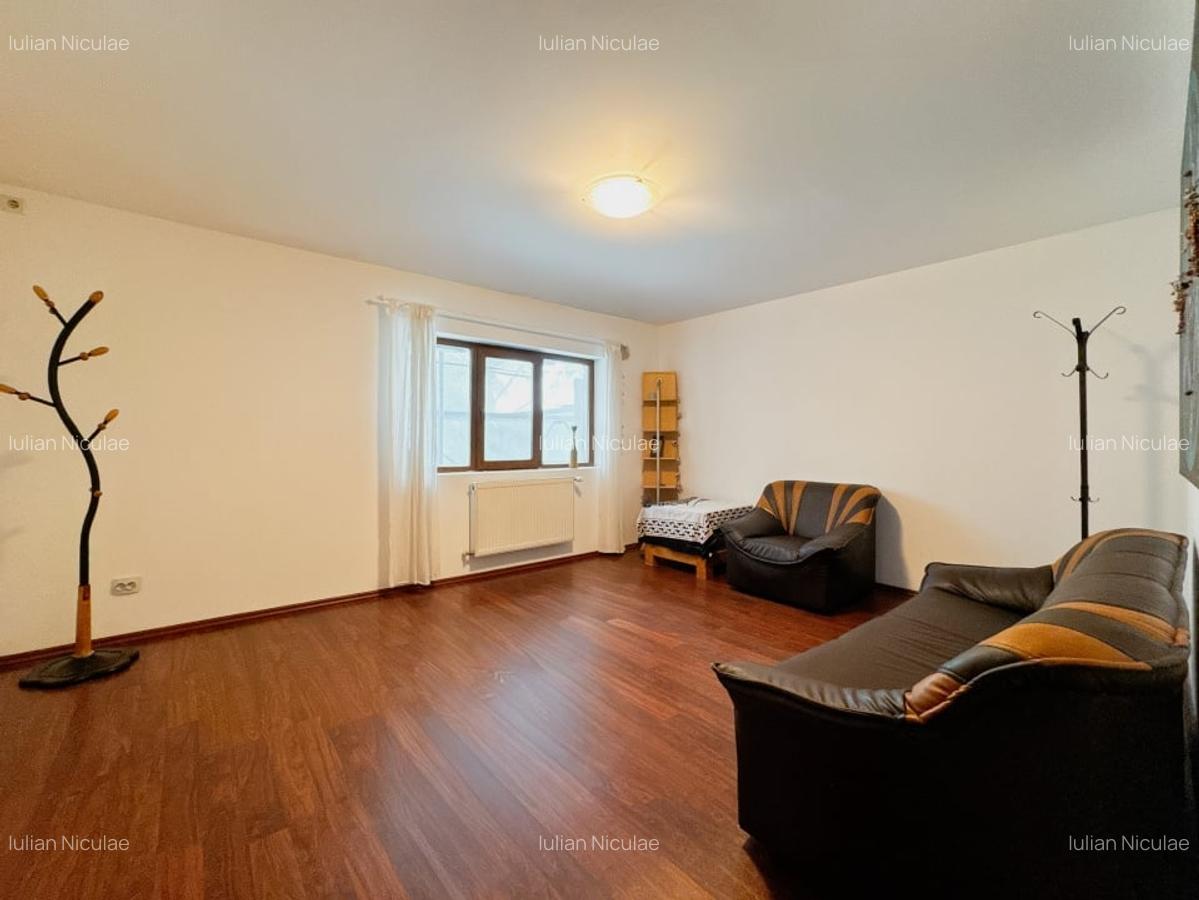 Apartament  3 camere, 2 bai, bloc  1995, eficient energetic, zona Vitan Mall - 2 Apartament  3 camere, 2 bai, bloc  1995, eficient energetic, zona Vitan Mall - 2