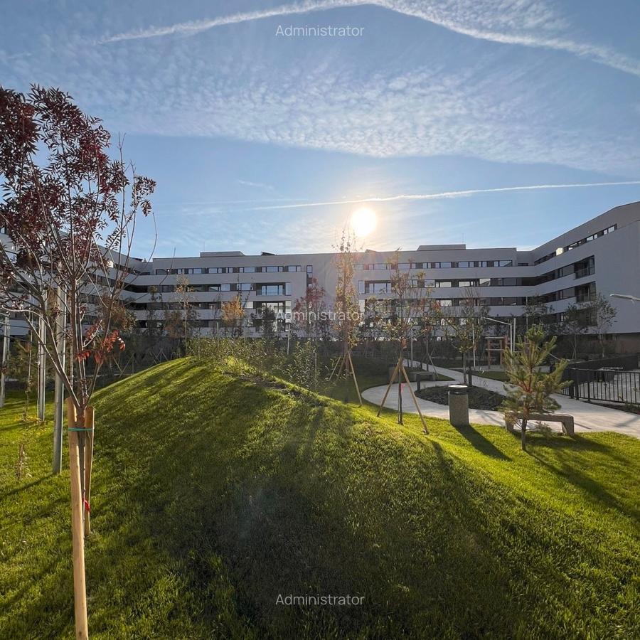 Apartament cu 3 camere semidecomandat în Străulești - 1