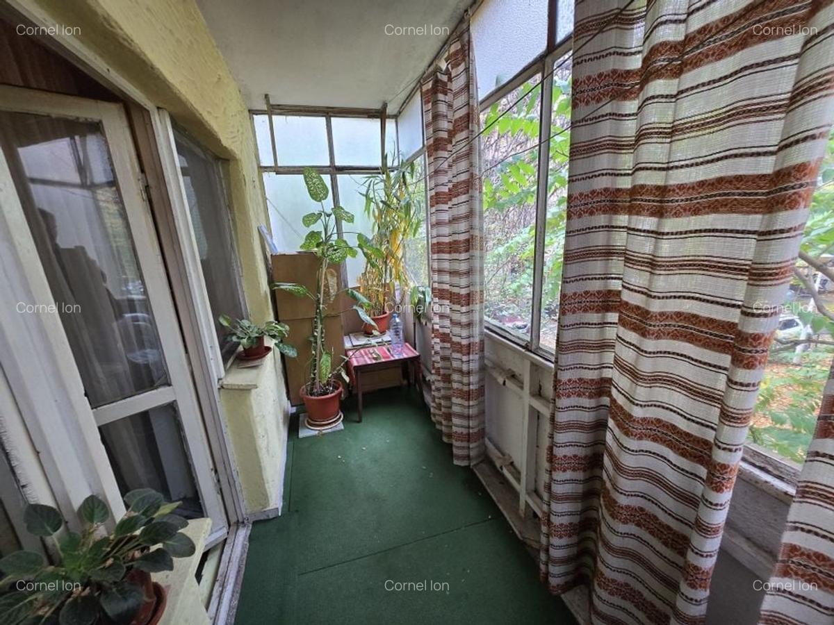 Apartament 2 camere decomandat etaj 1 -Timpuri Noi- Tineretului - 4 Apartament 2 camere decomandat etaj 1 -Timpuri Noi- Tineretului - 4