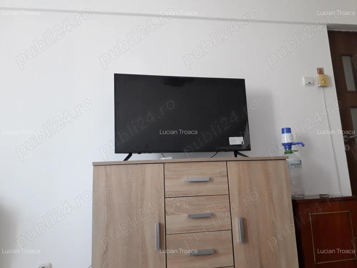 Inchiriez camera Ap Pitesti zona banatului - 1 Inchiriez camera Ap Pitesti zona banatului - 1