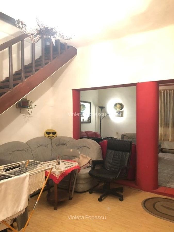 Apartament cu 4 camere semidecomandat în Dâmbovița - 5