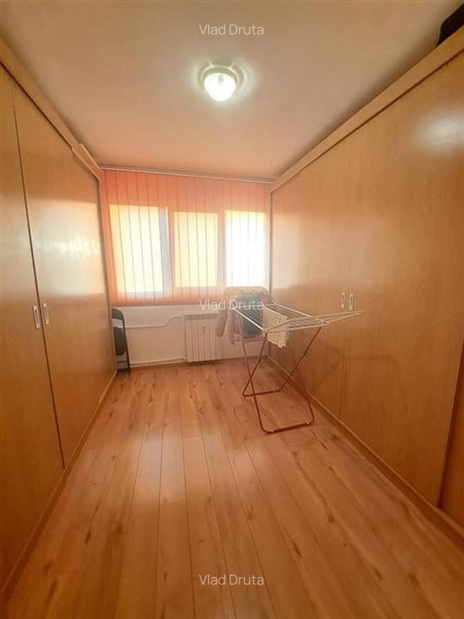 Apartament cu 3 camere decomandat în Rogerius - 6