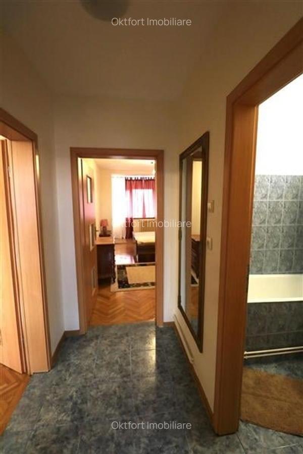Apartament cu 3 camere decomandat în Olimpia-Stadion - 3