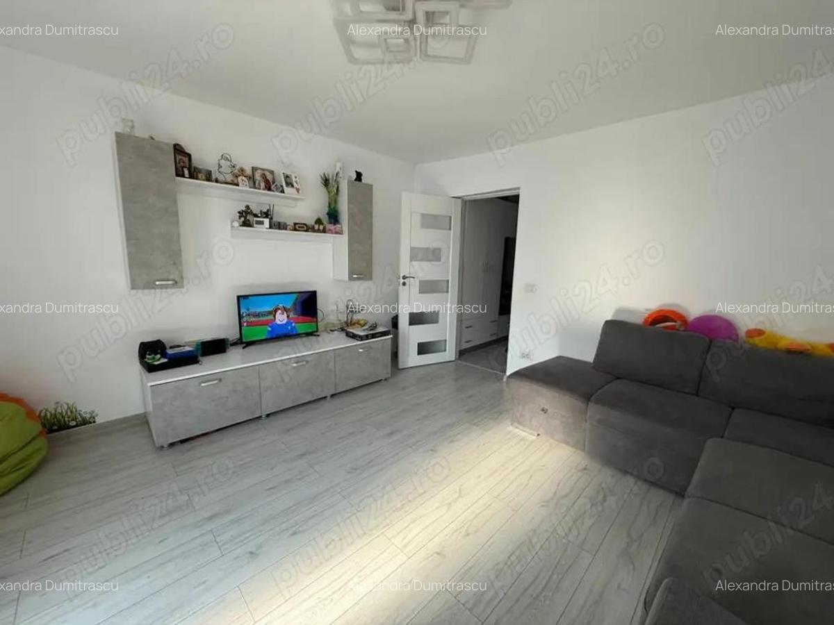 Apartament 4 camere decomandat 97 mp utili - Pia?a Moldovei. - 5