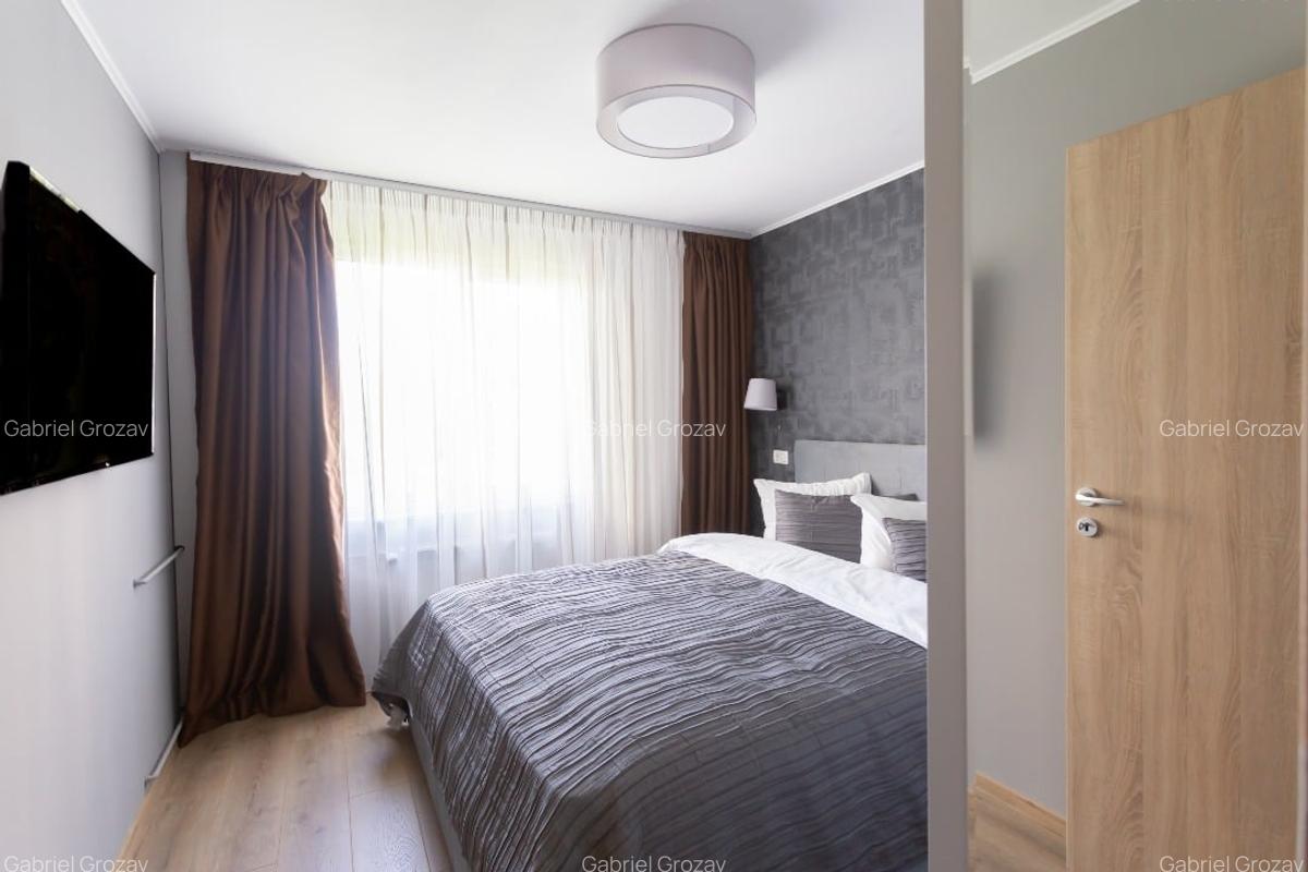Apartament cu 3 camere semidecomandat în Central - 8