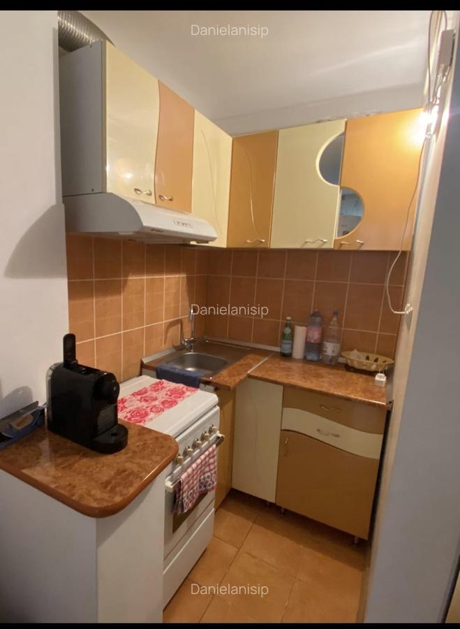 De vanzare apartament cu 2 camere decomantat I.C.Frimu - 6