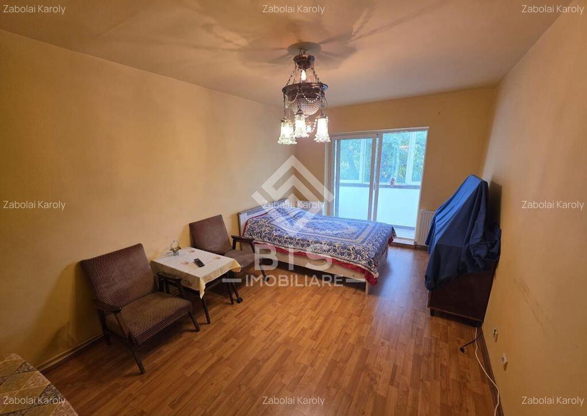Apartament 3 camere zona Stefan Cel Mare - 1