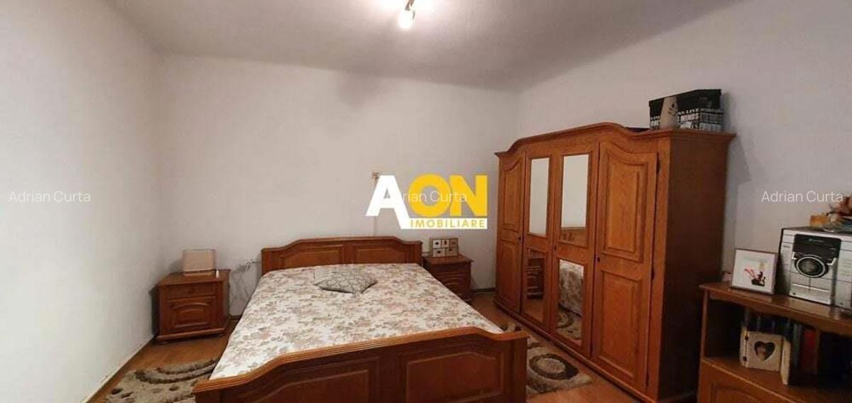 Casa cu 7 camere, 2 spatii comerciale, pretabila pt. birouri, Centru - 19