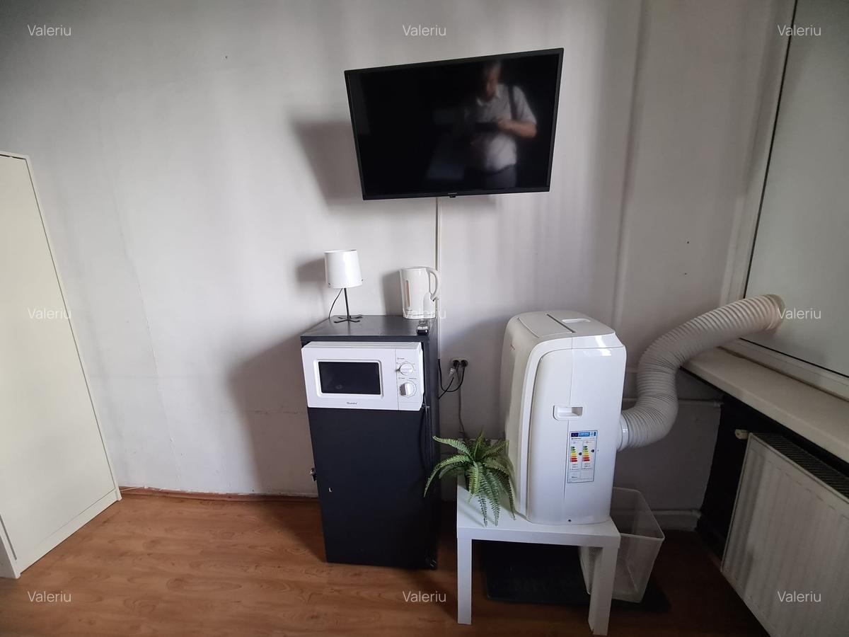 Garsonieră semidecomandată în Central - 4