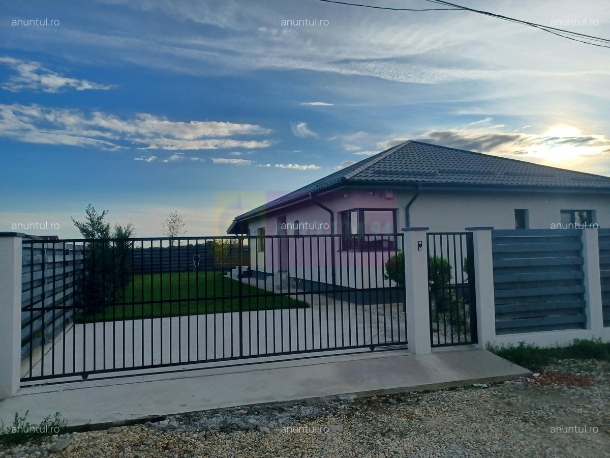 Casa noua parter 162 mp, curte 504 mp, Sabareni - 2