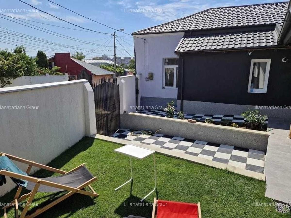 Casa complet renovata - ideala pentru locuinta, birouri sau investitie | - 2
