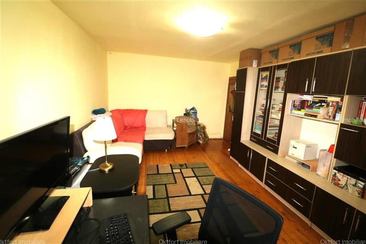 Apartament cu 2 camere decomandat în Bucovina - 2