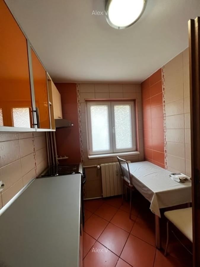 Apartament 3 camere de inchiriat Giurgiului Eroii Revolutiei - 11