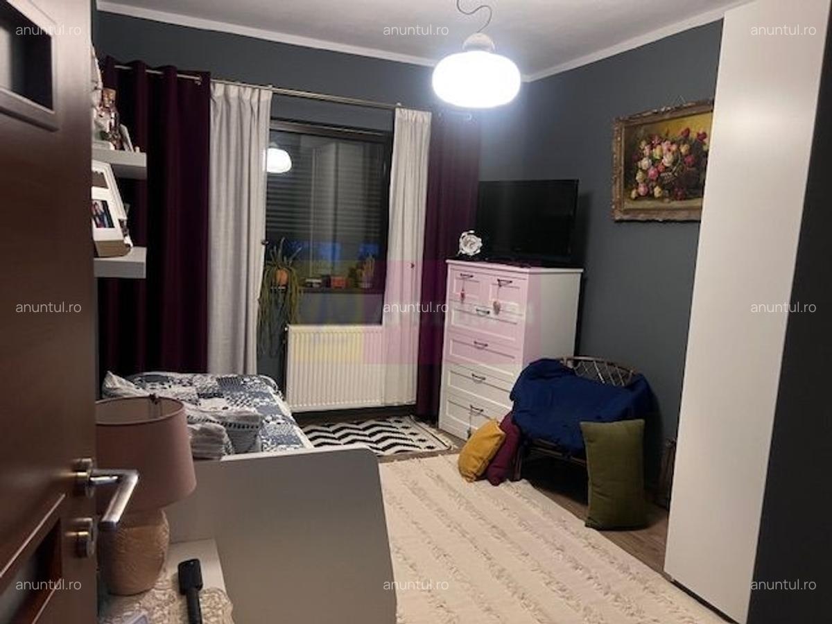 Casa cu productie proprie de energie Bragadiru- strada Toamnei - 7