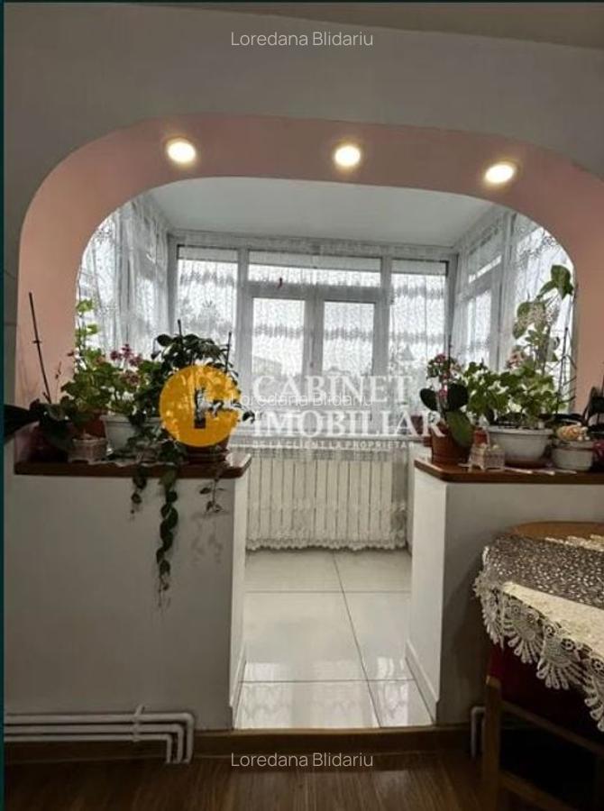 3 Camere Renovat - Etaj 2 - Zona Alexandru Cel Bun - 7