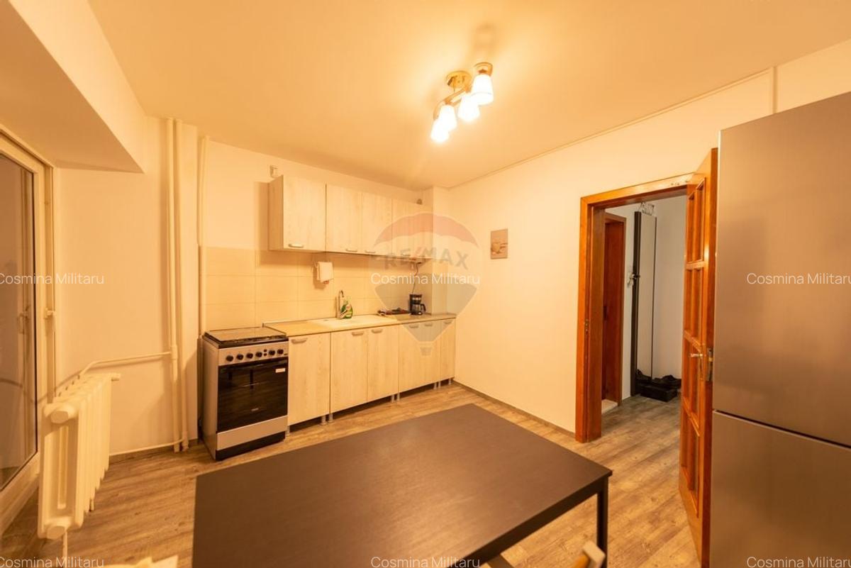 Apartament de vanzare 3 camere in zona Unirii, Mircea Voda - 3