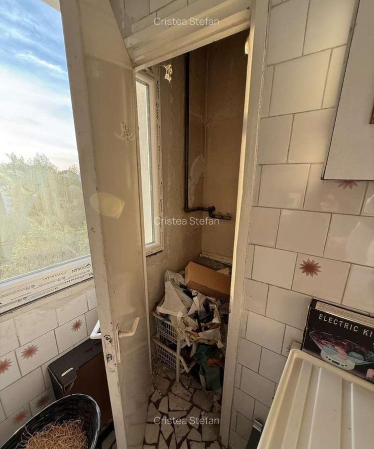 Vanzare apartament 4 camere Drumul Taberei - 4