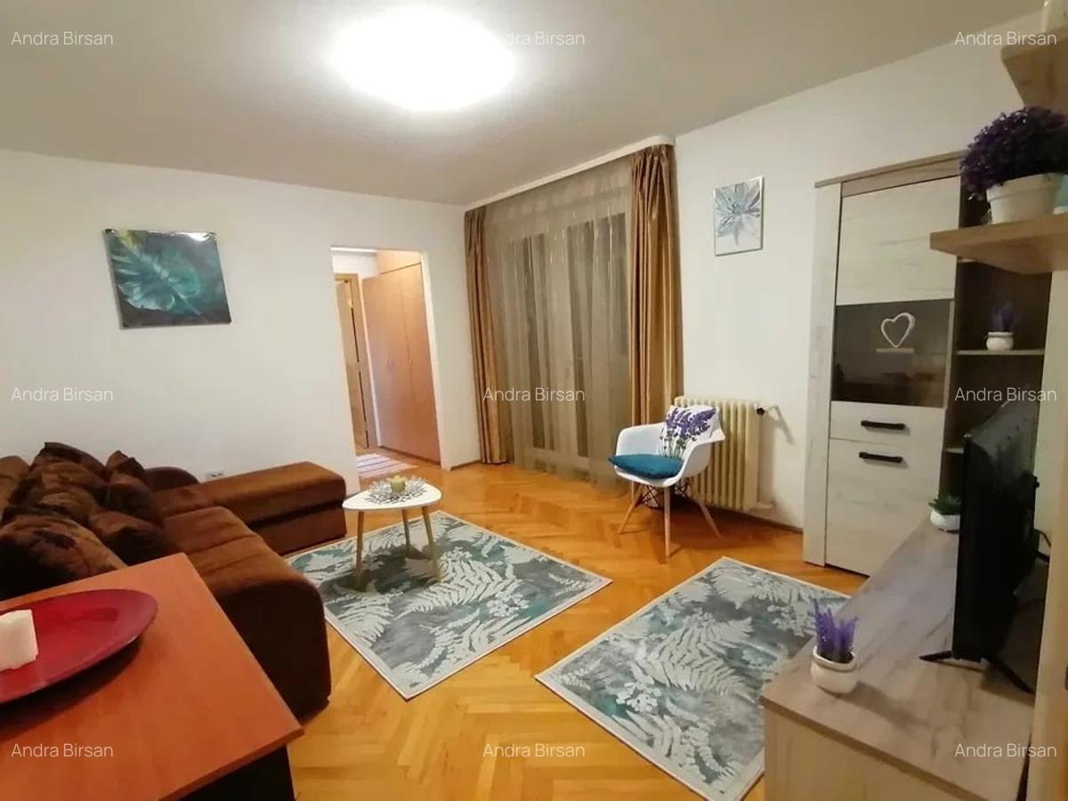 Inchiriere Apartament cu 2 Camere Ultracentral Piata Romana - 2
